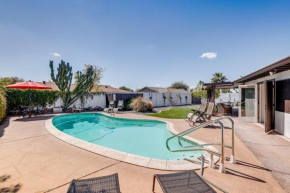 Scottsdale Getaway with Private Pool and Grill!